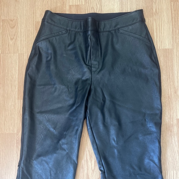SPANX Black Faux Leather Cropped Pull On Flare Pants Size XL - Picture 5 of 9